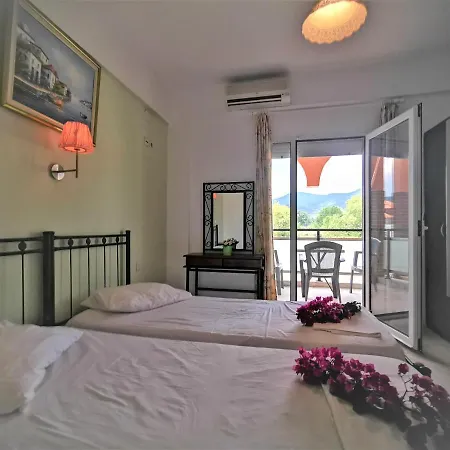 Berlin House Hotel apartamentowy Sarti